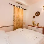 Villa Unique W/pool, Teracess - Spectacular View